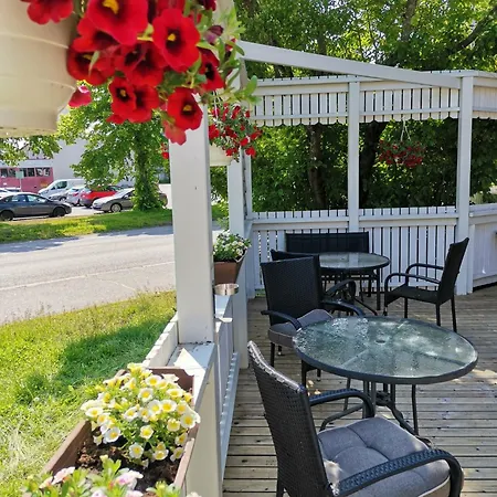 Turistihovi 3* Kouvola