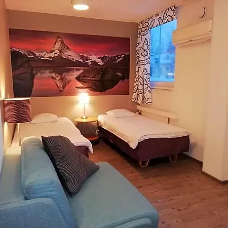 Turistihovi 3*